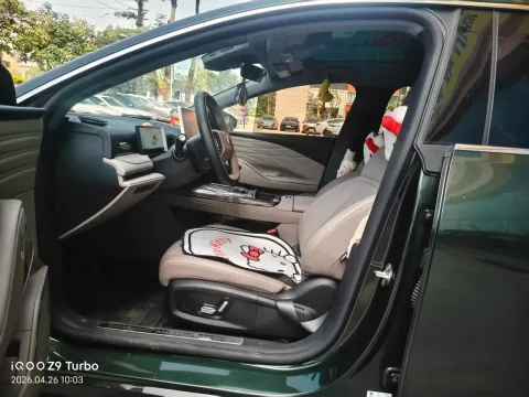 2025 Geely Galaxy Starshine 8 1.5L 112HP L4 1DHT PHEV,autocango,china used car exporter,china ev exporter,chinese used car exporter,chinese used ev exporter