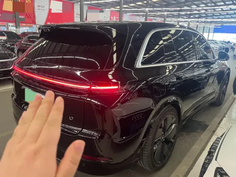 2025 Li L7 Range Extended 154HP REEV,autocango,china used car exporter,china ev exporter,chinese used car exporter,chinese used ev exporter