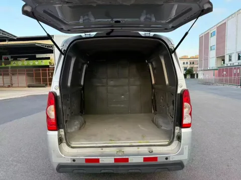 2021 WuLing EV50 BEV 41.86KWH