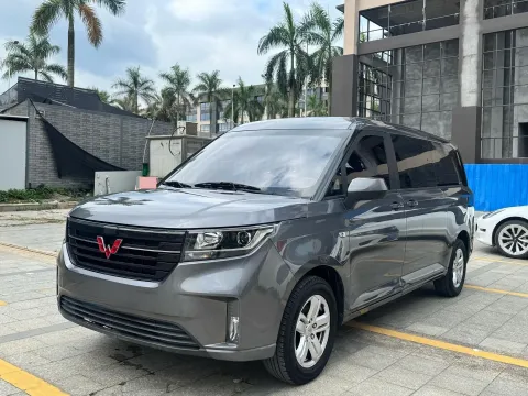 2021 WuLing ZhengChen 1.5T 147HP L4 6MT,autocango,china used car exporter,china ev exporter,chinese used car exporter,chinese used ev exporter
