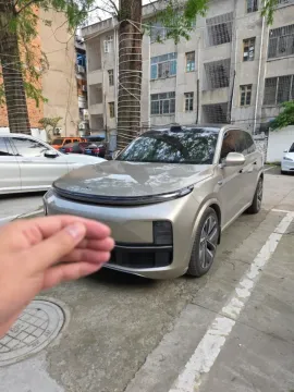 2022 LI L9,autocango,china used car exporter,china ev exporter,chinese used car exporter,chinese used ev exporter