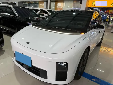 2025 Li i6 BEV,autocango,china used car exporter,china ev exporter,chinese used car exporter,chinese used ev exporter