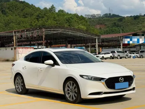 2020 Mazda 3 Axela 2.0L 158HP L4 6AT,autocango,china used car exporter,china ev exporter,chinese used car exporter,chinese used ev exporter