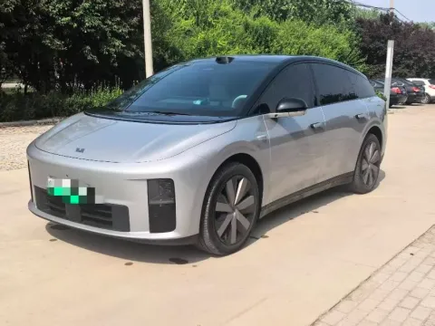 2025 Li i6 BEV,autocango,china used car exporter,china ev exporter,chinese used car exporter,chinese used ev exporter
