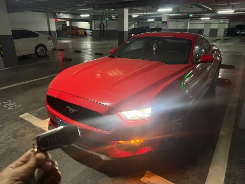 2017 Ford Mustang 2.3T 314HP L4 6AT,autocango,china used car exporter,china ev exporter,chinese used car exporter,chinese used ev exporter