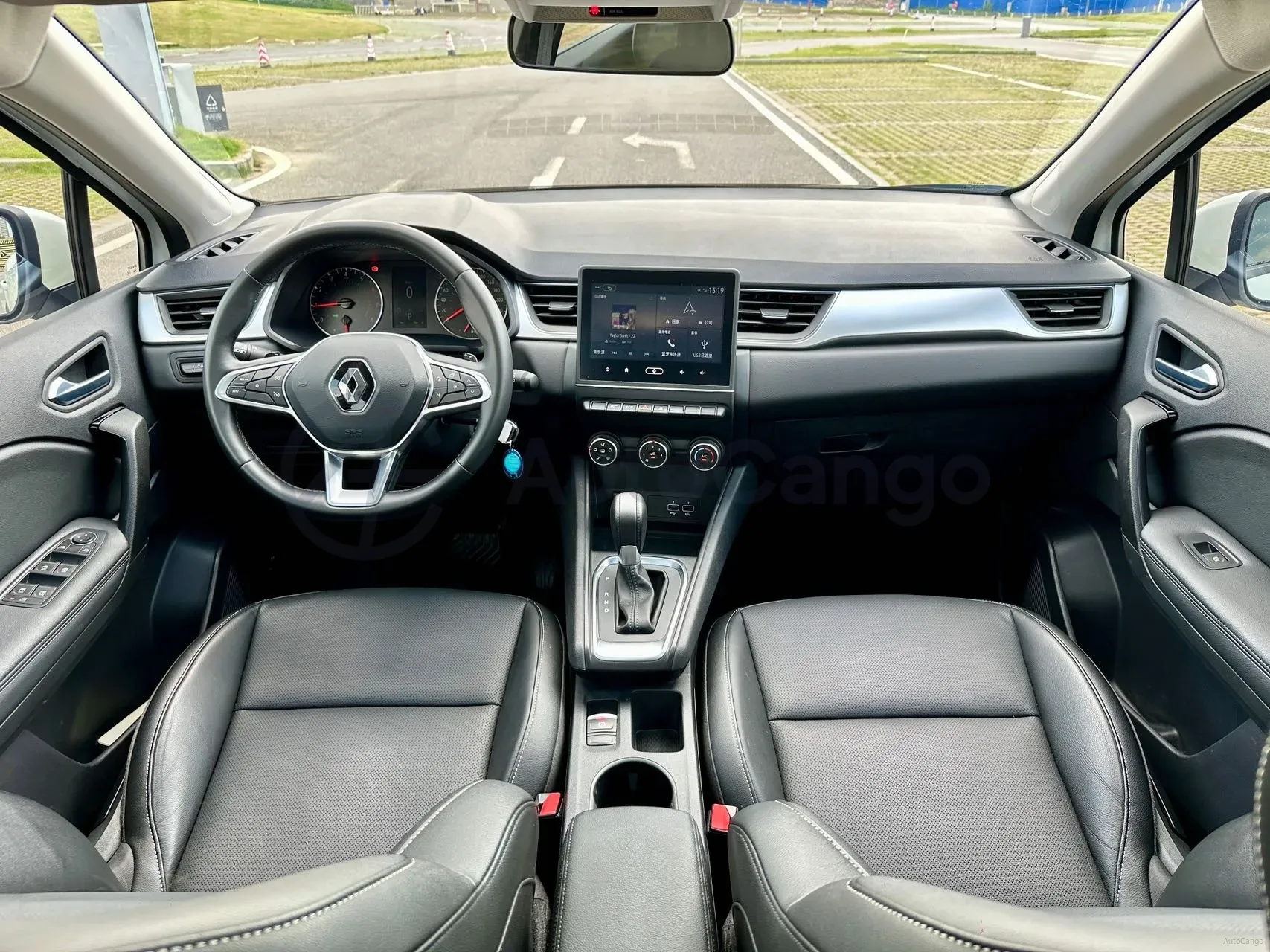 2019 Renault Captur 1.3T 159HP L4 7DCT,autocango,china used car exporter,china ev exporter,chinese used car exporter,chinese used ev exporter