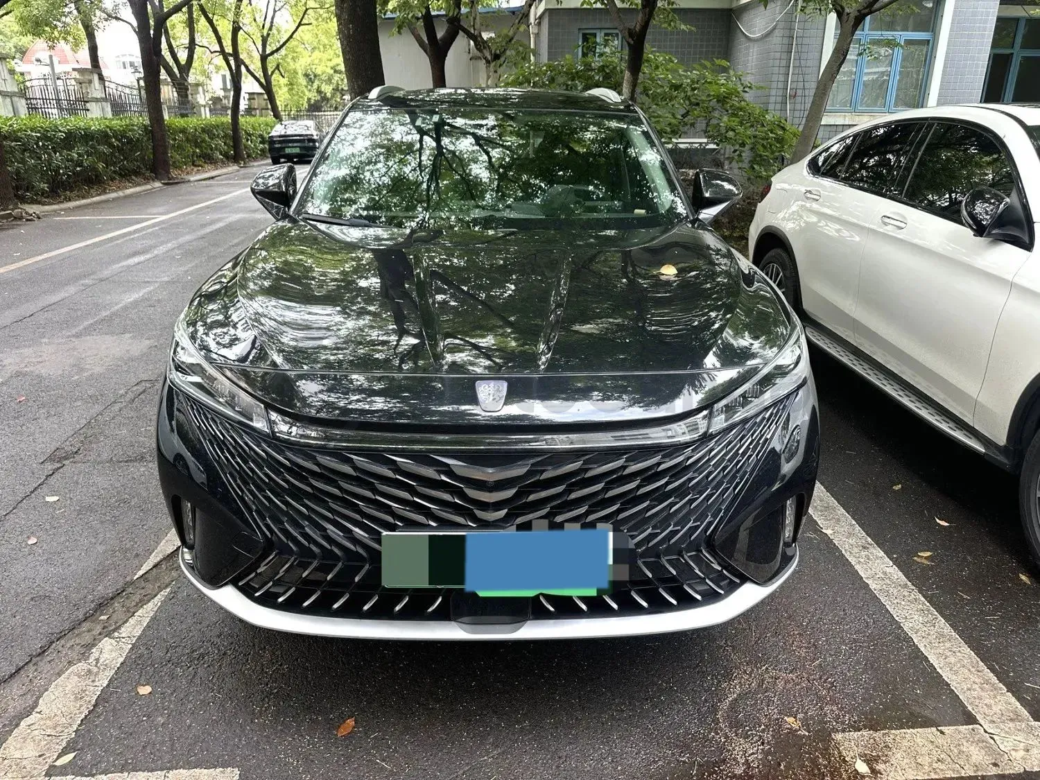 2023 Roewe RX5 1.5T 188HP L4 AMT PHEV 12.3KWH,autocango,china used car exporter,china ev exporter,chinese used car exporter,chinese used ev exporter