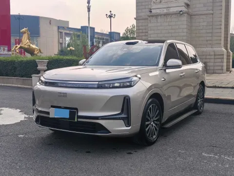 2025 Geely Galaxy M9 1.5T 163HP L4 3DHT PHEV