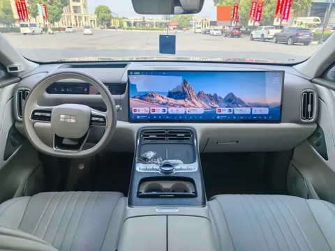 2025 Geely Galaxy M9 1.5T 163HP L4 3DHT PHEV
