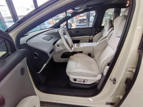 2025 Li i6 BEV,autocango,china used car exporter,china ev exporter,chinese used car exporter,chinese used ev exporter