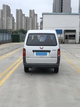 2020 WuLing ZhiGuang 1.2L 76HP L4 5MT,autocango,china used car exporter,china ev exporter,chinese used car exporter,chinese used ev exporter