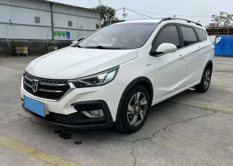 2018 BaoJun 360 1.5L 112HP L4 6MT,autocango,china used car exporter,china ev exporter,chinese used car exporter,chinese used ev exporter