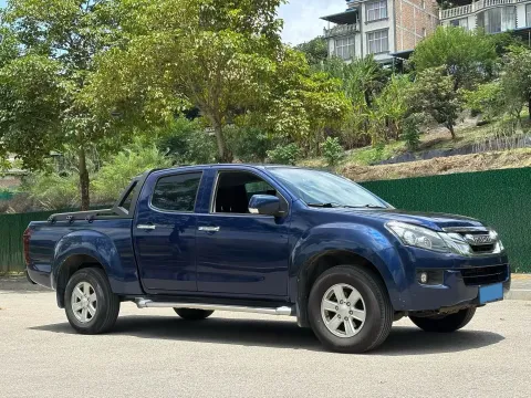 2020 Isuzu LingTuo 2.5T 150HP L4 6AT,autocango,china used car exporter,china ev exporter,chinese used car exporter,chinese used ev exporter