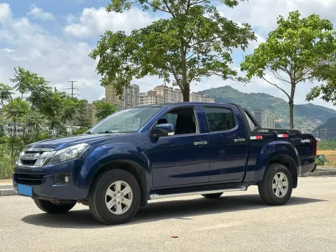 2020 Isuzu LingTuo 2.5T 150HP L4 6AT,autocango,china used car exporter,china ev exporter,chinese used car exporter,chinese used ev exporter