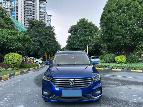 2018 BaoJun 360 1.5L 112HP L4 6MT,autocango,china used car exporter,china ev exporter,chinese used car exporter,chinese used ev exporter