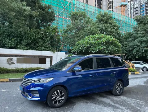 2018 BaoJun 360 1.5L 112HP L4 6MT,autocango,china used car exporter,china ev exporter,chinese used car exporter,chinese used ev exporter