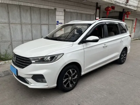 2018 BaoJun 360 1.5L 112HP L4 6MT,autocango,china used car exporter,china ev exporter,chinese used car exporter,chinese used ev exporter