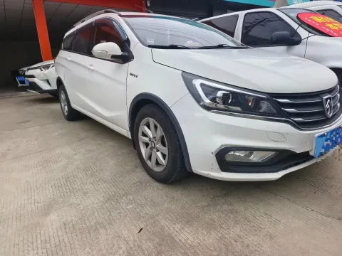 2018 BaoJun 360 1.5L 112HP L4 6MT,autocango,china used car exporter,china ev exporter,chinese used car exporter,chinese used ev exporter