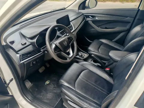 2019 BaoJun 360 1.5L 99HP L4 6MT,autocango,china used car exporter,china ev exporter,chinese used car exporter,chinese used ev exporter