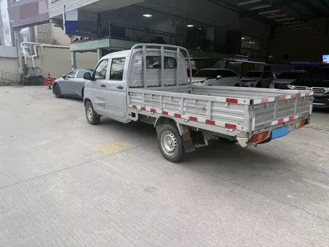 2021 WuLing RongGuang New Truck 1.8L 125HP L4 5MT,autocango,china used car exporter,china ev exporter,chinese used car exporter,chinese used ev exporter