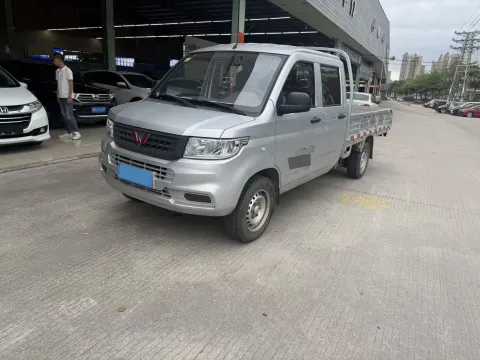 2021 WuLing RongGuang New Truck 1.8L 125HP L4 5MT,autocango,china used car exporter,china ev exporter,chinese used car exporter,chinese used ev exporter