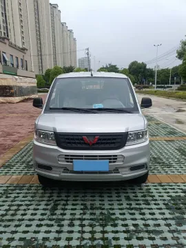 2019 WuLing RongGuang New Truck 1.5L 107HP L4 5MT,autocango,china used car exporter,china ev exporter,chinese used car exporter,chinese used ev exporter