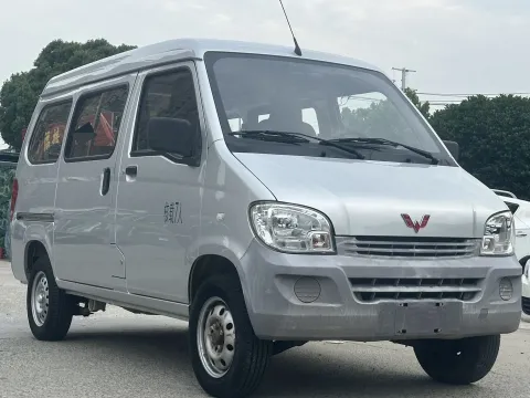 2020 WuLing ZhiGuang 1.2L 76HP L4 5MT,autocango,china used car exporter,china ev exporter,chinese used car exporter,chinese used ev exporter