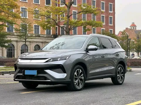 2025 BYD Song Pro 1.5L 101HP L4 E-CVT PHEV 12.9KWH,autocango,china used car exporter,china ev exporter,chinese used car exporter,chinese used ev exporter