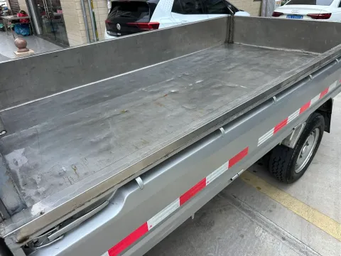 2022 WuLing RongGuang New Truck 1.5L 102HP L4 5MT,autocango,china used car exporter,china ev exporter,chinese used car exporter,chinese used ev exporter