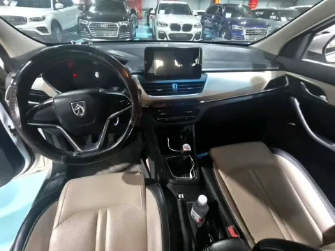 2018 BaoJun 360 1.5L 112HP L4 6MT,autocango,china used car exporter,china ev exporter,chinese used car exporter,chinese used ev exporter
