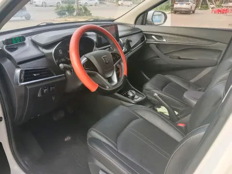 2018 BaoJun 360 1.5L 112HP L4 6MT,autocango,china used car exporter,china ev exporter,chinese used car exporter,chinese used ev exporter