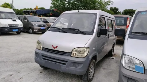 2023 WuLing ZhiGuang 1.5L 102HP L4 5MT,autocango,china used car exporter,china ev exporter,chinese used car exporter,chinese used ev exporter