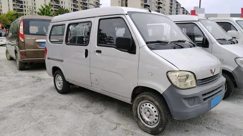 2023 WuLing ZhiGuang 1.5L 102HP L4 5MT,autocango,china used car exporter,china ev exporter,chinese used car exporter,chinese used ev exporter