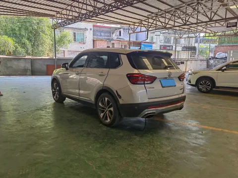 2019 Brilliance Auto V7 1.6T 204HP L4 7DCT