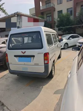 2023 WuLing ZhiGuang 1.5L 102HP L4 5MT,autocango,china used car exporter,china ev exporter,chinese used car exporter,chinese used ev exporter