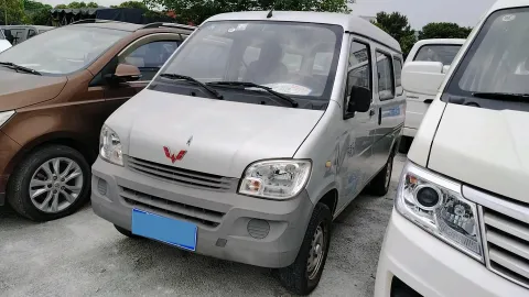 2015 WuLing ZhiGuang 1.2L 82HP L4 5MT,autocango,china used car exporter,china ev exporter,chinese used car exporter,chinese used ev exporter