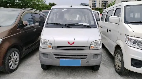 2015 WuLing ZhiGuang 1.2L 82HP L4 5MT,autocango,china used car exporter,china ev exporter,chinese used car exporter,chinese used ev exporter