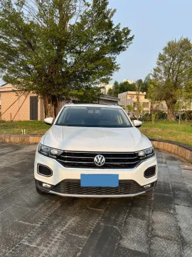 2019 Volkswagen T-Roc 1.4T 131HP L4 7DCT,autocango,china used car exporter,china ev exporter,chinese used car exporter,chinese used ev exporter