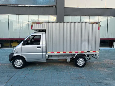 2021 WuLing RongGuang Mini Truck 1.5L 99HP L4 5MT,autocango,china used car exporter,china ev exporter,chinese used car exporter,chinese used ev exporter