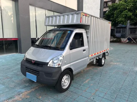 2021 WuLing RongGuang Mini Truck 1.5L 99HP L4 5MT,autocango,china used car exporter,china ev exporter,chinese used car exporter,chinese used ev exporter