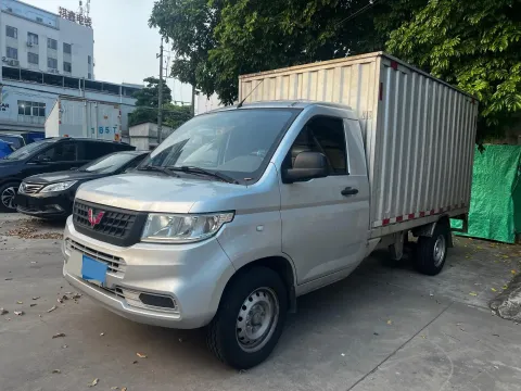 2019 WuLing RongGuang New Truck 1.5L 107HP L4 5MT,autocango,china used car exporter,china ev exporter,chinese used car exporter,chinese used ev exporter