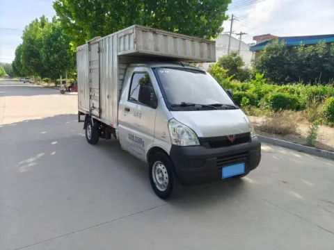 2019 WuLing RongGuang New Truck 1.5L 107HP L4 5MT,autocango,china used car exporter,china ev exporter,chinese used car exporter,chinese used ev exporter
