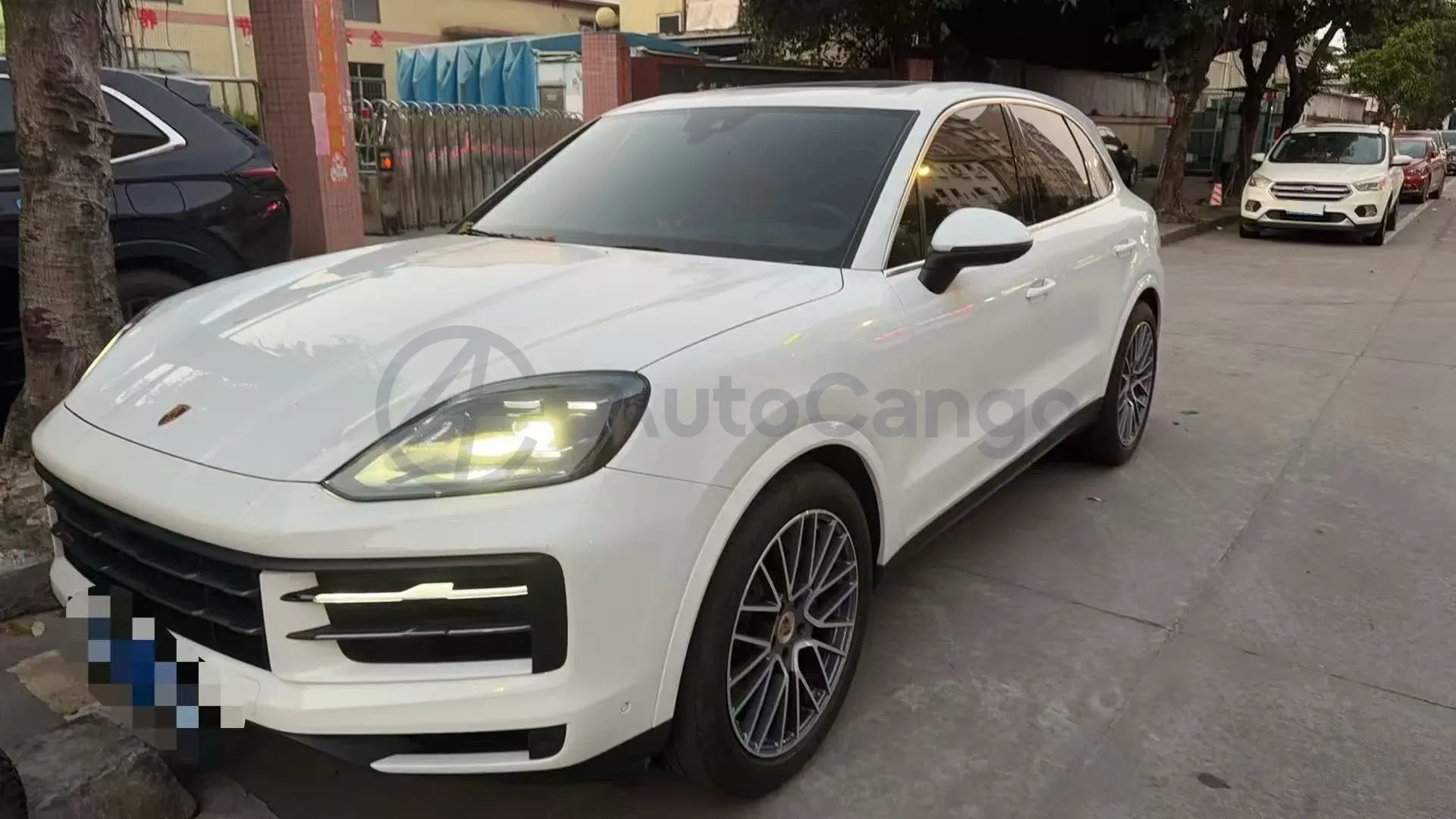 2024 Porsche Cayenne 3.0T 354HP V6 8AT,autocango,china used car exporter,china ev exporter,chinese used car exporter,chinese used ev exporter
