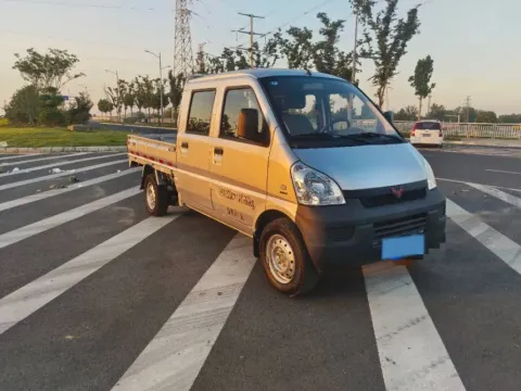 2023 WuLing RongGuang Mini Truck 1.5L 102HP L4 5MT,autocango,china used car exporter,china ev exporter,chinese used car exporter,chinese used ev exporter
