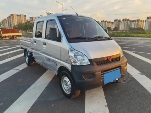 2023 WuLing RongGuang Mini Truck 1.5L 102HP L4 5MT,autocango,china used car exporter,china ev exporter,chinese used car exporter,chinese used ev exporter