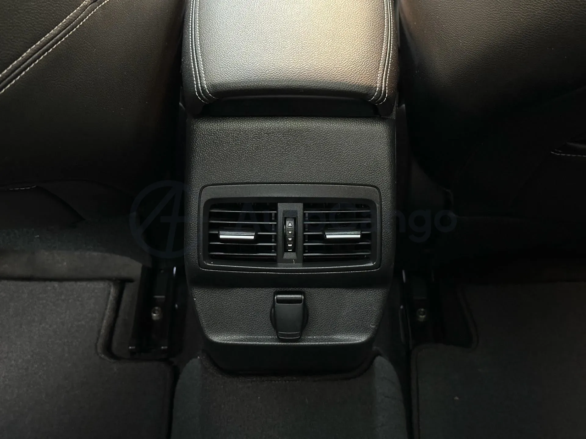 2018 Renault Koleos 2.5L 186HP L4 CVT,autocango,china used car exporter,china ev exporter,chinese used car exporter,chinese used ev exporter