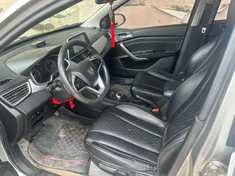 2018 BaoJun 360 1.5L 112HP L4 6MT,autocango,china used car exporter,china ev exporter,chinese used car exporter,chinese used ev exporter