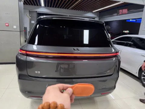 2023 Li L8 Range Extended 154HP REEV 40.9KWH