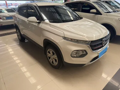 2017 BaoJun 510 1.5L 112HP L4 6MT,autocango,china used car exporter,china ev exporter,chinese used car exporter,chinese used ev exporter