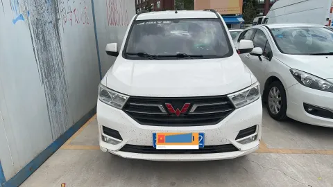 2021 WuLing RongGuang New Truck 1.5L 99HP L4 5MT,autocango,china used car exporter,china ev exporter,chinese used car exporter,chinese used ev exporter